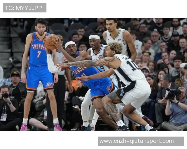 热火与雷霆精彩对决全场录像回放分析与精彩瞬间回顾 热火与雷霆精彩对决全场录像回放分析与精彩瞬间回顾